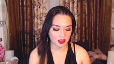 Brunette babe with make up webcam