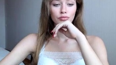 Horny Webcam Babe Solo Masturbation